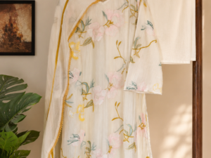offwhite aline onam