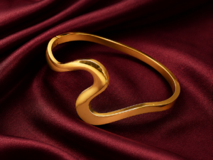 gold-wave-bracelet