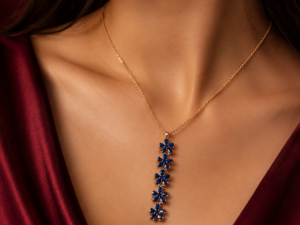 Blue floral gold-plated pendant necklace for women